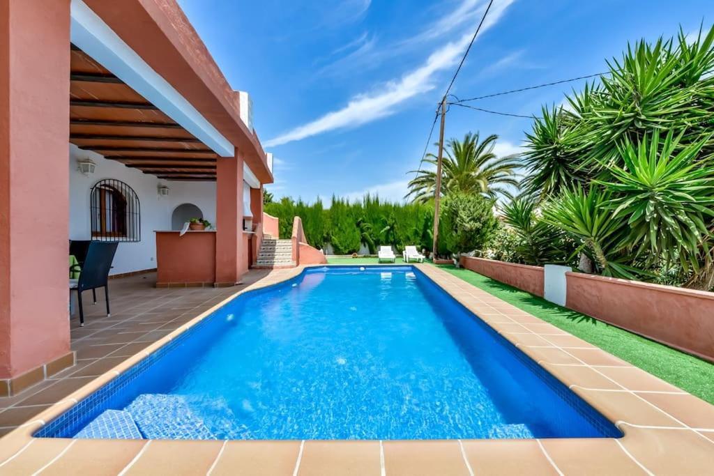 Villas Guzman - Mouna Calp Dış mekan fotoğraf