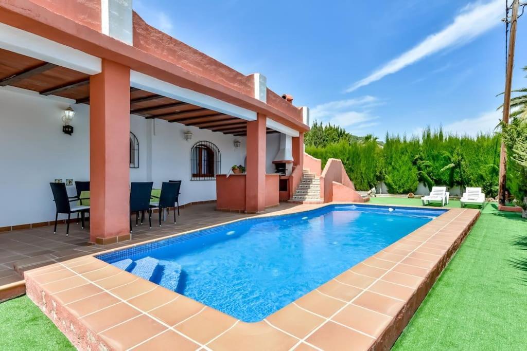 Villas Guzman - Mouna Calp Dış mekan fotoğraf