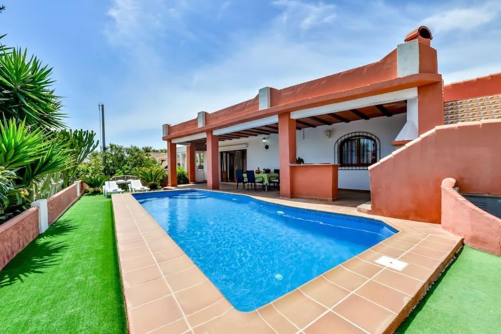 Villas Guzman - Mouna Calp Dış mekan fotoğraf