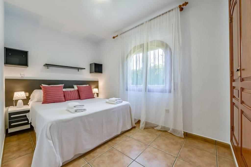 Villas Guzman - Mouna Calp Dış mekan fotoğraf