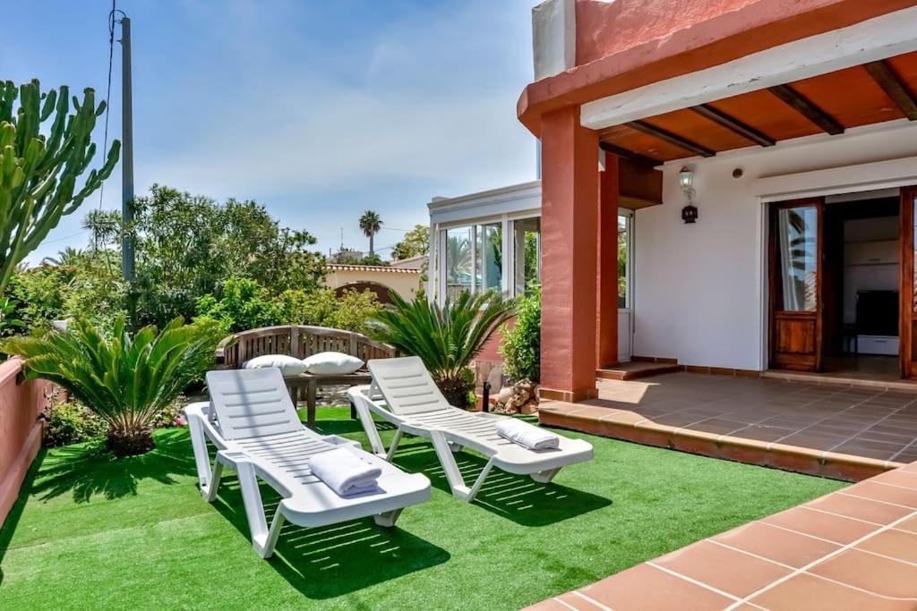 Villas Guzman - Mouna Calp Dış mekan fotoğraf